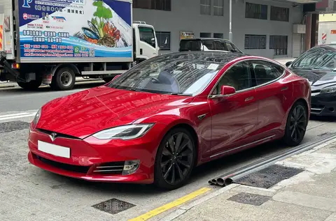 Tesla Model S 90D