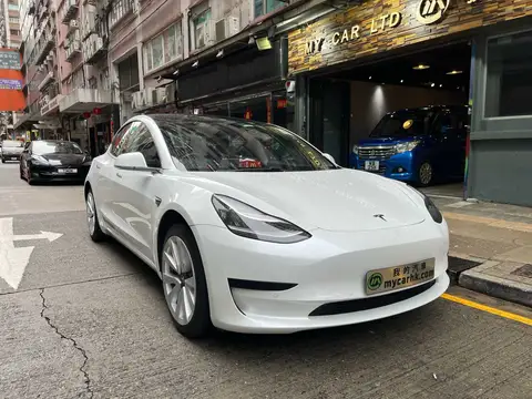 Tesla Model 3 SR PLUS