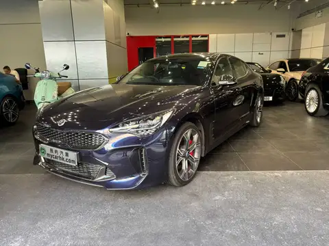 Kia Sutera  STINGER GT