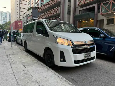 豐田 Hiace 2.8 DELUXE EURO 6