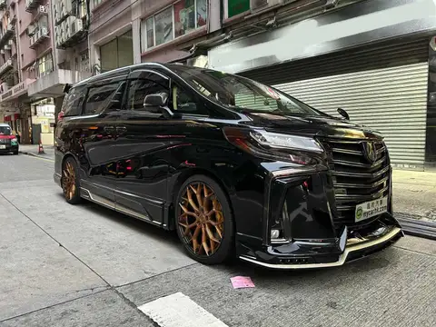 豐田 Alphard 2.5
