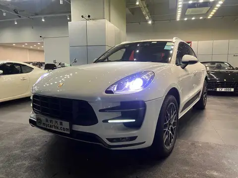 Porsche Macan Turbo