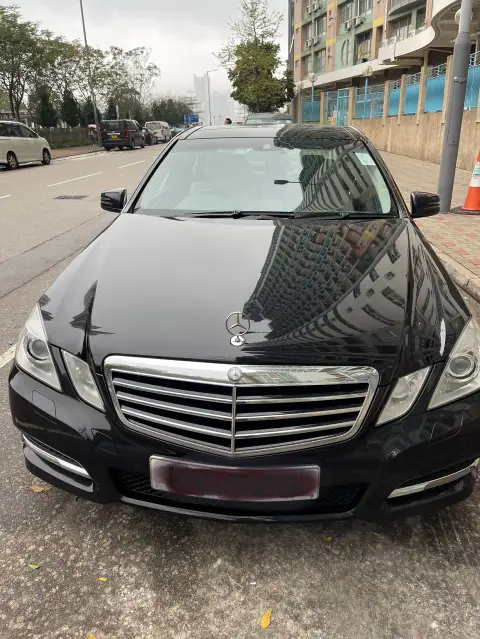 Mercedes Benz E-Class E300 AV  Edition 125 (W212)
