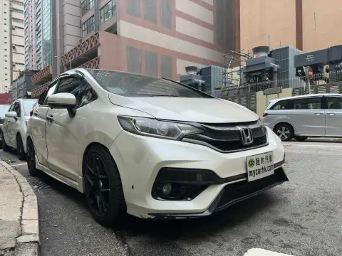 本田 FIT GP5