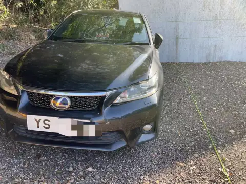 Lexus CT CT200h