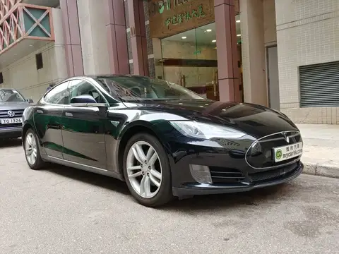 Tesla Model S 90