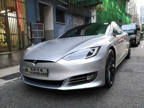 Tesla Model S 90D