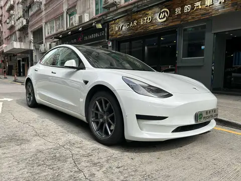 Tesla Model 3 SR PLUS