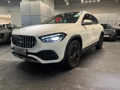 Mercedes Benz GLA-Class GLA 200