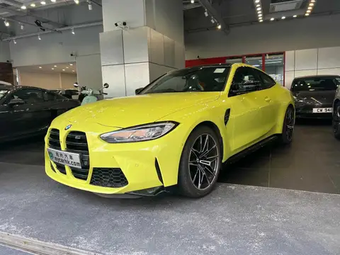BMW M4 COMPETITION