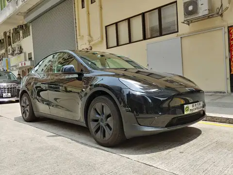 Tesla Model Y SR