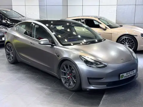 Tesla Model 3 LR