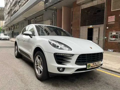 Porsche Macan S