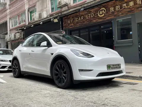 Tesla Model Y LR