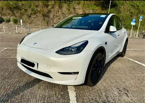 Tesla Model Y 85