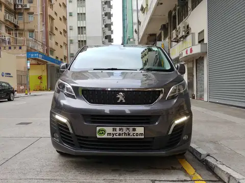 Peugeot E-Traveller EXPERT TRAVELLER