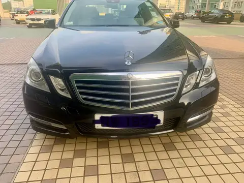Mercedes Benz E-Class E200