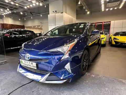 Toyota Prius 1.8 HYBRID