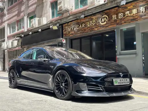 Tesla Model S 70D