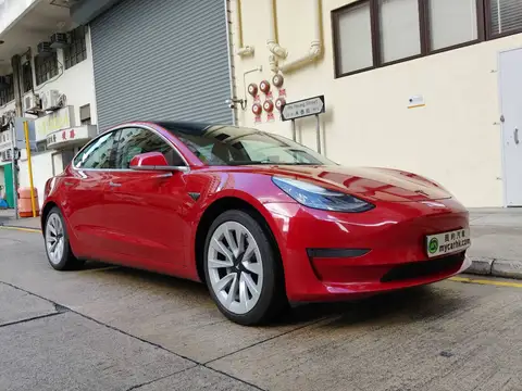 Tesla Model 3 SR