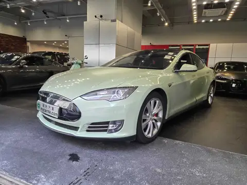 Tesla Model S P85D