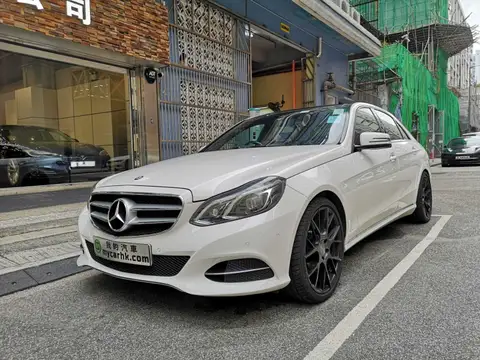 Mercedes Benz E-Class E220 E220D