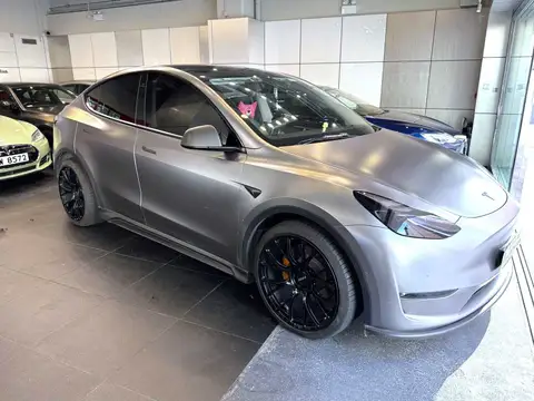 Tesla Model Y LR
