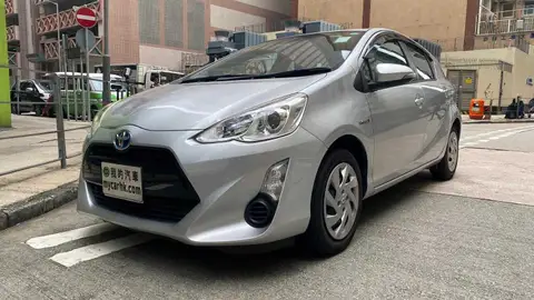 豐田 Agya  AQUA HYBRID