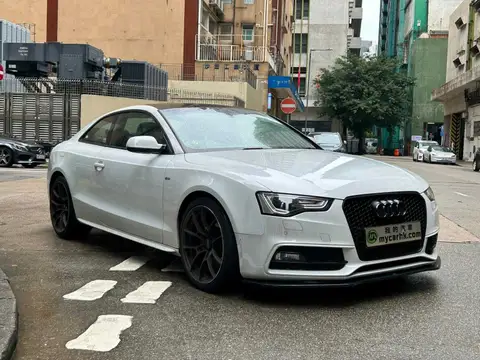 Audi A5 COUPE 40 TFSI