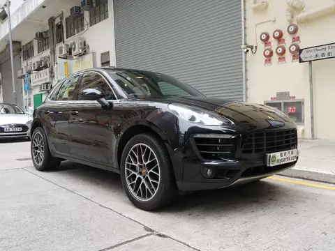 Porsche Macan S