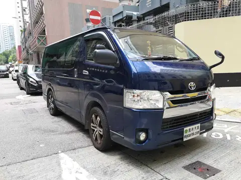 豐田 Hiace 3.0
