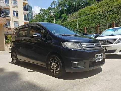 本田 Freed  FREED SPIKE