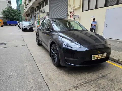 Tesla Model Y LR