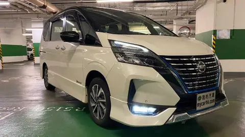 Nissan Serena EPOWER Highway Star