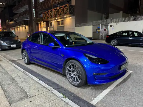 Tesla Model 3 LONG RANGE