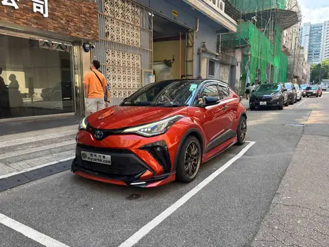 豐田 C-HR HYBRID TRD