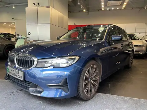 BMW 3 Series  318iA TOURING SPORT