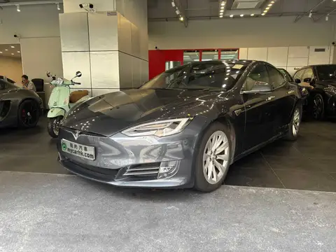 Tesla Model S 70D