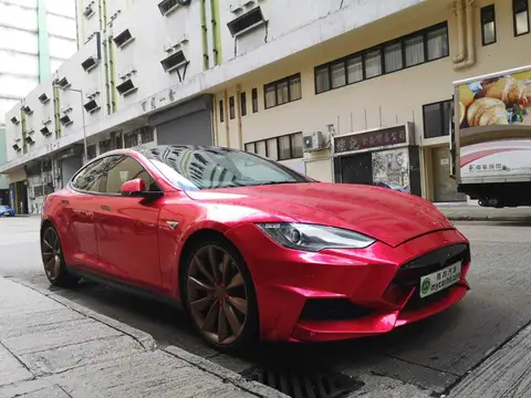 Tesla Model S P85D