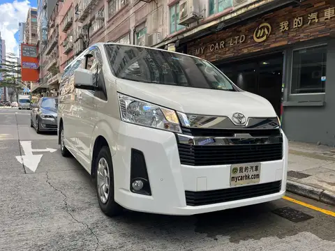 Toyota Hiace 300 DELUXE